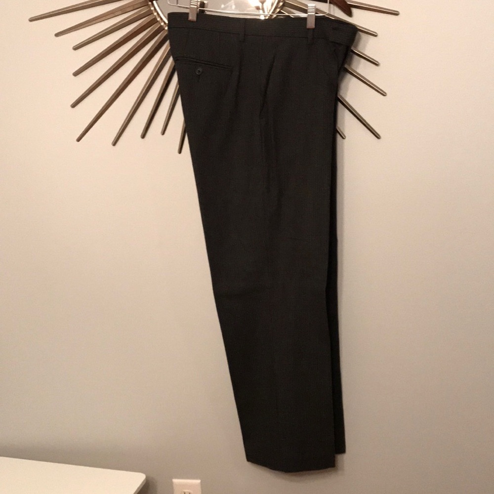Calvin Klein 33 x 30 striped wool dress pant